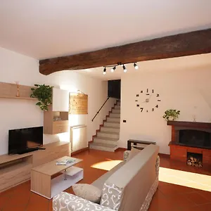Apartment La Casa Col Portico, Leivi